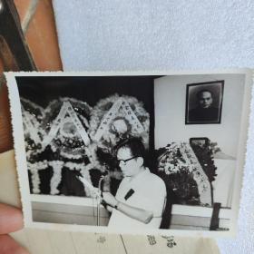 1968年广东省粤剧院院长徐疾追悼会照片8张同售