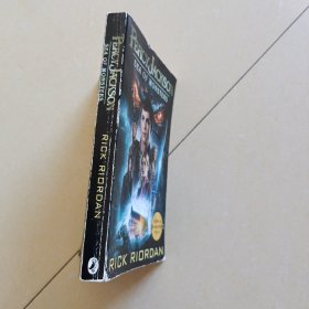 Percy Jackson and the Sea of Monsters (Book 2)