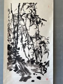 张伟革  尺寸：178×95.5cm