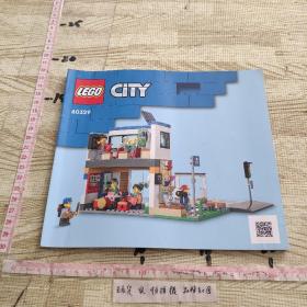 LEGO CiTY 60329