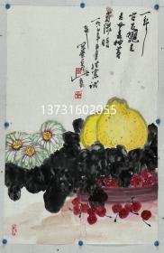 高冠华(1915~1999) 。江苏南通人。1940年毕业于国立艺术专科学校国画系并留校任教，同年于重庆举办第一次个人画展 。1949年后，中央美术学院国画系任教、曾为中央美院教授中国美术家协会会员，中国手指画研究会副会长，中国书画社副社长 。出版有《花鸟画技法》、《高冠华画集》 。 　　高冠华是潘天寿先生的入室弟子，高冠华擅长写意花鸟画，修养全面、诗书画兼长、风格独特、颇具创意的花鸟画大师。