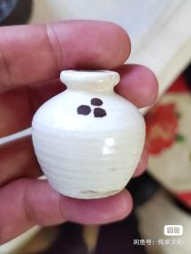 唐宋白釉褐彩水盂！