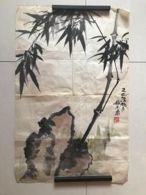 仝福东，号一海，1944年生人；8岁开始习墨，读初一时跟随刘月芳学画。刘曾受业于花鸟大家王雪涛，而王则为大师齐白石得意弟子。如此推衍，仝福东画路宗师齐白石一脉。若论辈分，仝应为齐老曾孙辈。  尺寸  69*45㎝