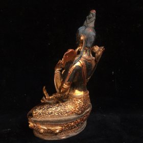 纯铜佛像，高18厘米，宽11厘米，重750克