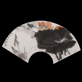 （保真）刘吉
       毕业于中国艺术研究院研究生院中国画创作方向并获硕士学位，师从陈孟昕教授。中国美术家协会会员，文化部艺术发展中心中国画创作研究院画家，中国画创作研究青年画院艺委会委员。现供职于中国艺术研究院工笔画研究院。多幅作品发表于《传记文学》《美术界》《美术报》《华侨报》等国家级报纸和杂志。