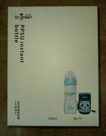 Dr.Green 格林博士速冲奶瓶礼盒套装 带奶粉盒和数显式恒温器 型号BA－75 全新未使用