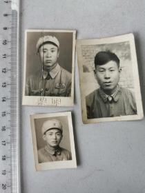 1954年解放军战士签名老照片“黎明照相”等两张+1964青年留念老照片一张