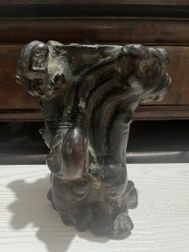 根雕笔筒