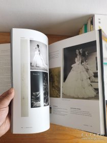 Christian Dior: History and Modernity1947 - 1957迪奥画册