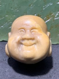 精美戈壁彩玉手工雕刻弥勒佛随形珠子一个！