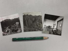 1977年摄影家朱涛拍摄的井冈山主峰，毛主席故居内景老照片三张
