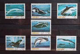 越南1985年发行的鲸鱼，盖销原胶无贴，品相非常好。