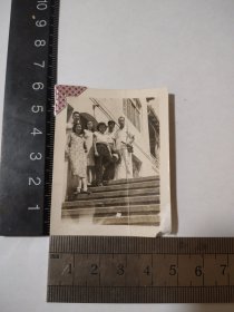 1950年广东光华医学院北上观光团留念