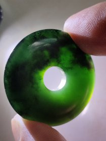 和田碧玉平安扣