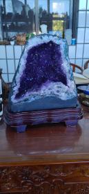 天然紫水晶摆件，21*14.5*23CM，重7.15kg