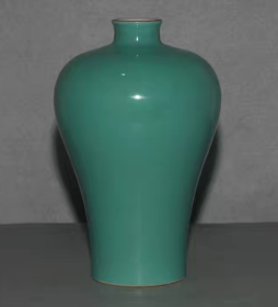 颜色釉松石绿釉梅瓶