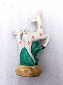 双鹿瓷摆件瓷塑瓷器雕塑