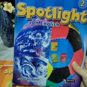 spotlight on english提高孩子英文综合水平的原版书籍
