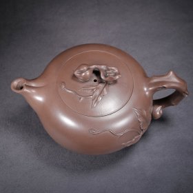 品名：寿桃。底款：朱可心