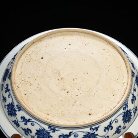 明永乐青花折枝绶带琵琶纹折沿盘 7*44厘米