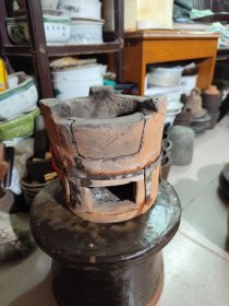 L33民国老茶店三脚老茶风炉。
