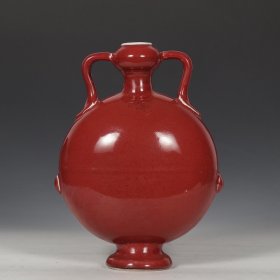 明永乐宝石红釉抱月瓶
规格：高27.5公分 口径3.8公分 直径21公分