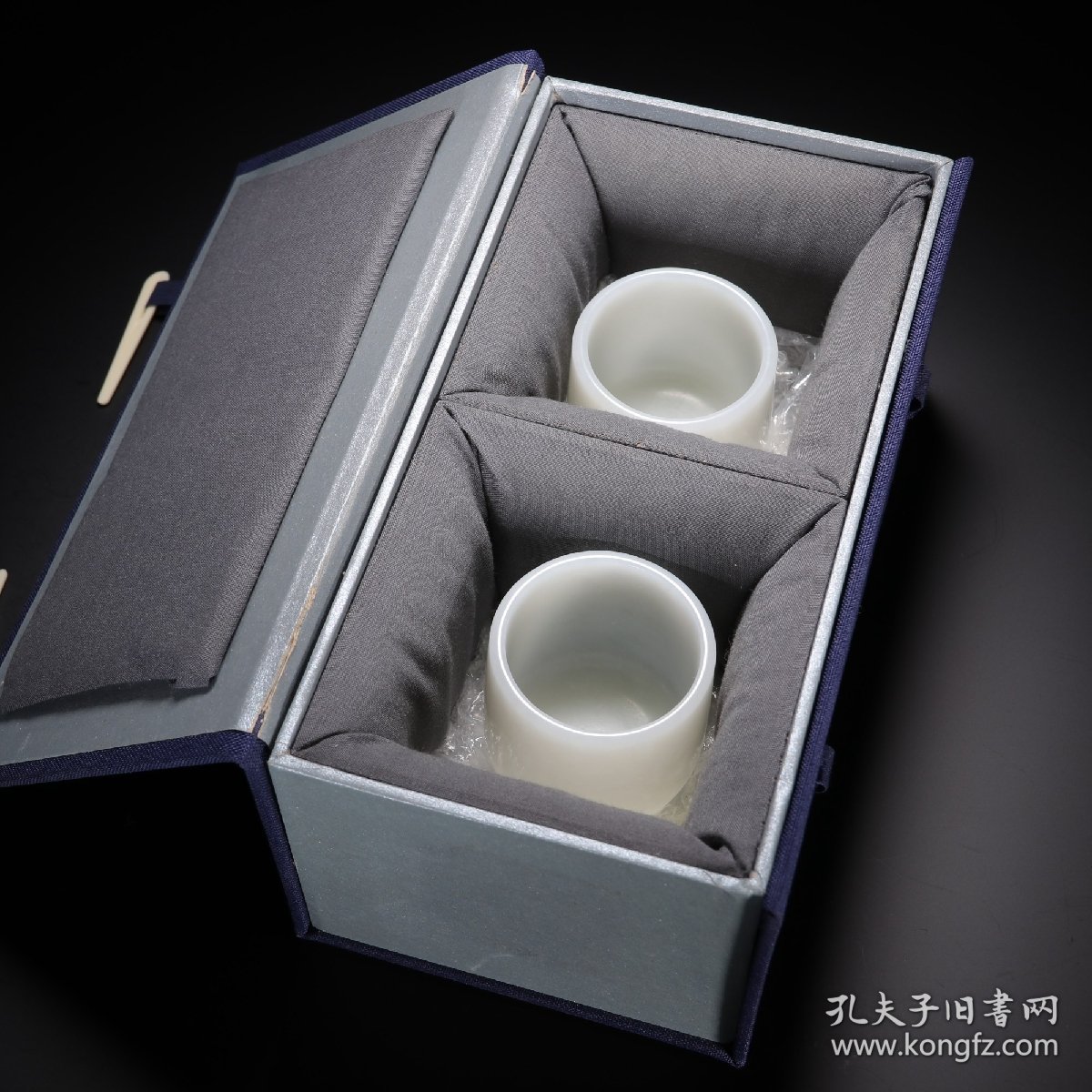 清 和田玉籽料玉杯一对