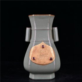 宋清凉寺汝窑八棱双耳瓶镶宝石錾刻鎏金如意瑞兽纹片古董古玩古瓷