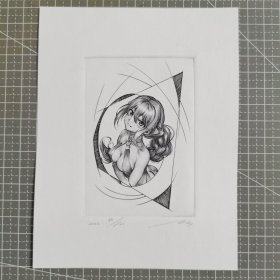 日本动漫萌 美少女铜版画 2022年制作 带作者签名 编号 外尺寸：12.3*15.8cm 品相如图