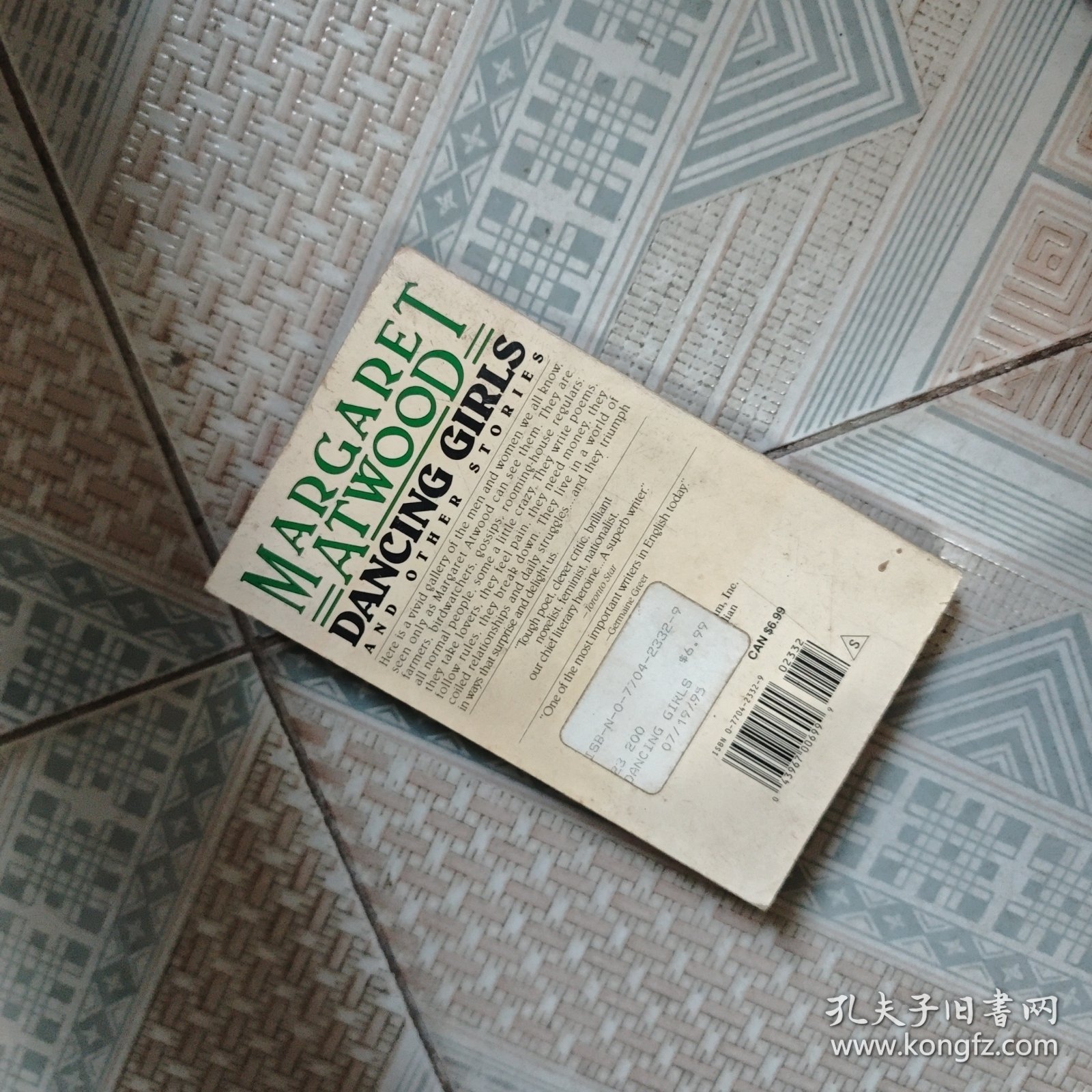 Dancing Girls and Other Stories