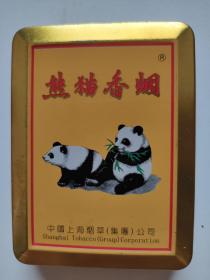 熊猫香烟铁盒标