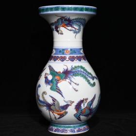 乾隆青花斗彩九凤纹盘口瓶，高33cm直径18cm