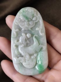 天然A翡飘阳绿瑞兽玉佩挂件