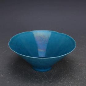 明孔雀绿釉仙鹤纹斗笠碗