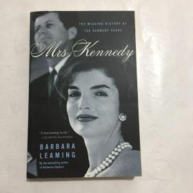 Mrs. Kennedy: The Missing History of the Kennedy Years 肯尼迪夫人：肯尼迪时代错失的历史> 英文原版插图本