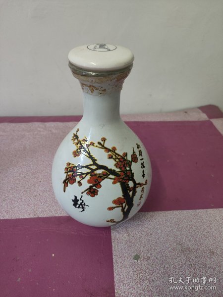 林冲图玻璃酒瓶