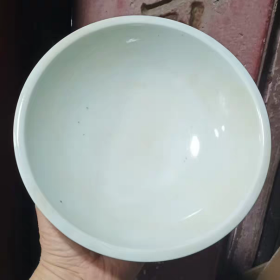 明青花草龙纹大号罗汉碗