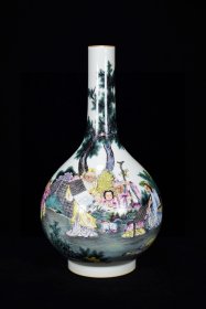 乾隆粉彩三老赏画图长颈瓶 高35厘米 直径20厘米