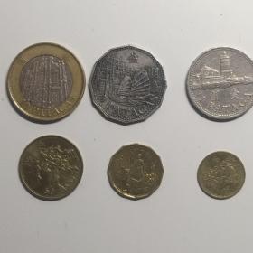 澳门币硬币套装，收藏级，全套含10元，5元，1元，5毫，2毫，1毫共六个合售.不带包装盒。品如图。