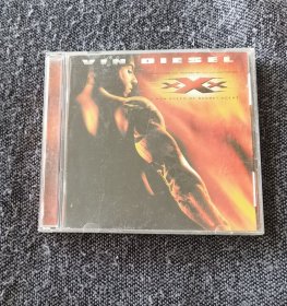 音乐：极限 xXx 电影原声配乐 限量双碟版 音乐2CD （范迪塞尔一夜爆红的超级另类特工电影，电影中的原声歌曲也是非常炸裂，基本每一首歌都能调动你的细胞，也是从这部电影开始，Vin Diesel开始了他在影坛的表演
