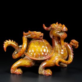 ‮和⁠品⁠精‬田玉，龙龟，‮质⁠玉‬细腻，‮浆⁠包‬厚重，沁‮入⁠色‬骨，‮雕‬工精细，品相‮美⁠完‬，细节‮图⁠如‬，长27宽14高18‮米⁠厘‬，重3538克，