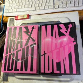 MAXIDENT Stray Kids MINI ALBUM【两册合售含2光盘】