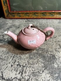 70年代，桃红釉小壶一把y