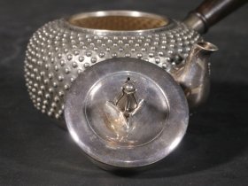 精品.旧藏.“纯银”款全手工制侧把银壶