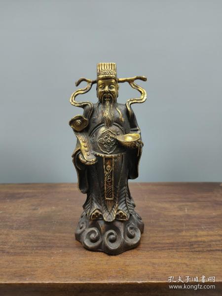 古玩铜器收藏:，财神爷，造型独特，质感厚实、雕刻精美、包浆纯熟！
新货上架！
产品规格 重量 如下图：