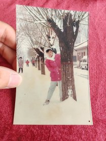 雪地美女老照片 八十年代九十年代彩色相片像片