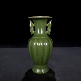 宋汝窑“甲申殿”款青绿釉瓜棱双耳 尺寸高18.7CM宽9CM