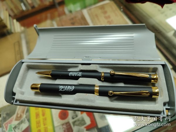 早期可口可乐赠送钢笔圆珠笔2支