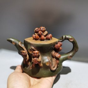 宜兴老式灵猴献寿陈鸣远怀旧纯手工制泡茶库存家用收藏茶具紫砂壶320毫升