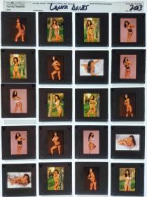 《比基尼美女模特》彩色反转片幻灯片底片20张打包，保存极好，色彩艳丽，模特为:Laura Davis ，塑料边框带喷码，尺寸5×5厘米。